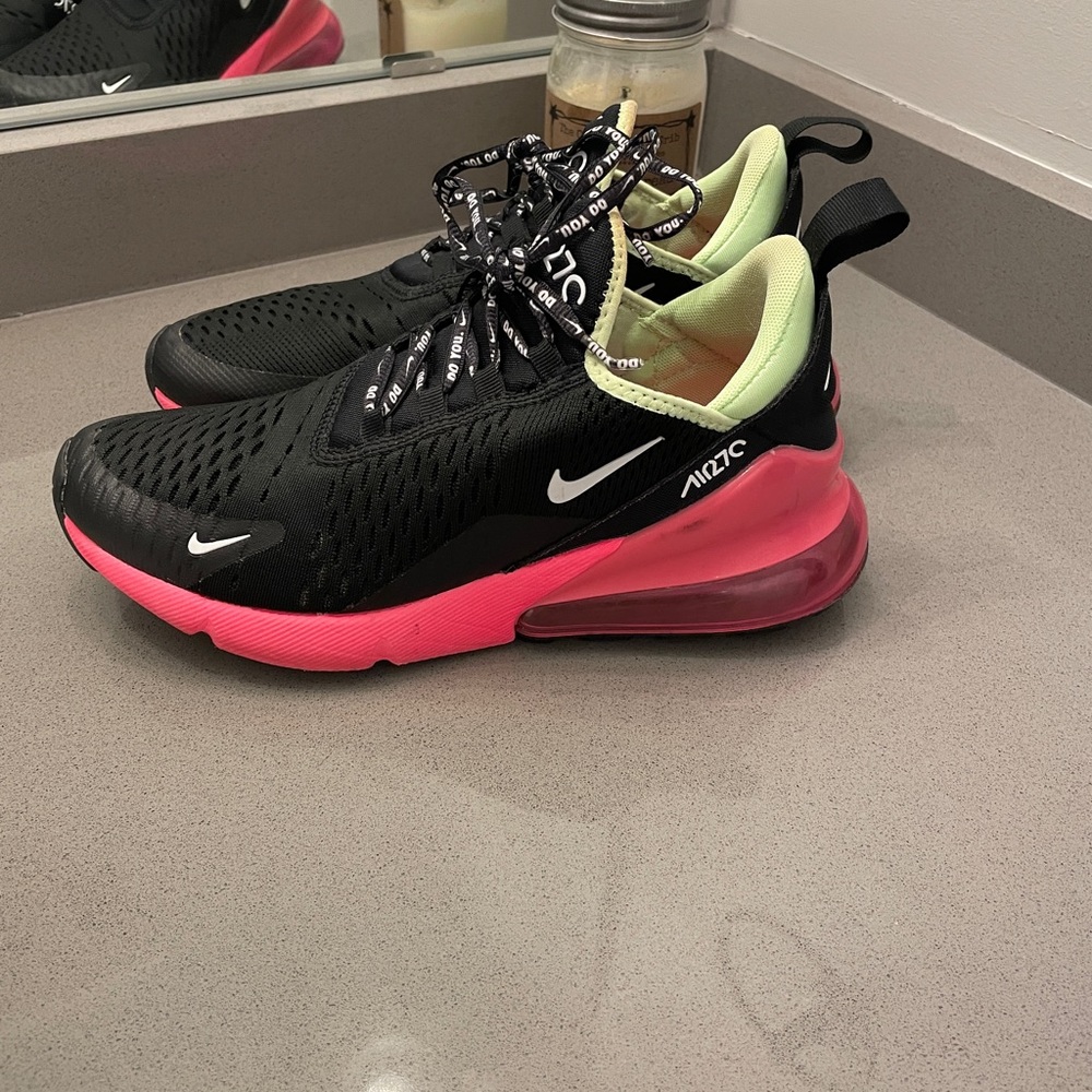 Nike 270c, size 8 women’s.